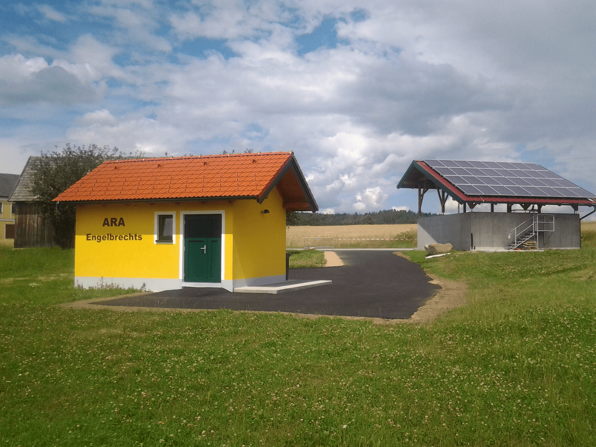 Ansicht der fertiggestellten Abwasserreinigungsanlage Engelbrechts